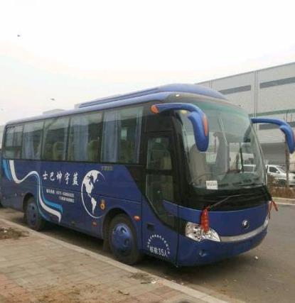旅游大巴車(chē)燒的是汽油還是柴油？