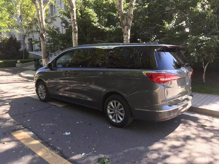 商務(wù)車選擇什么顏色比較好呢？有哪些車型
